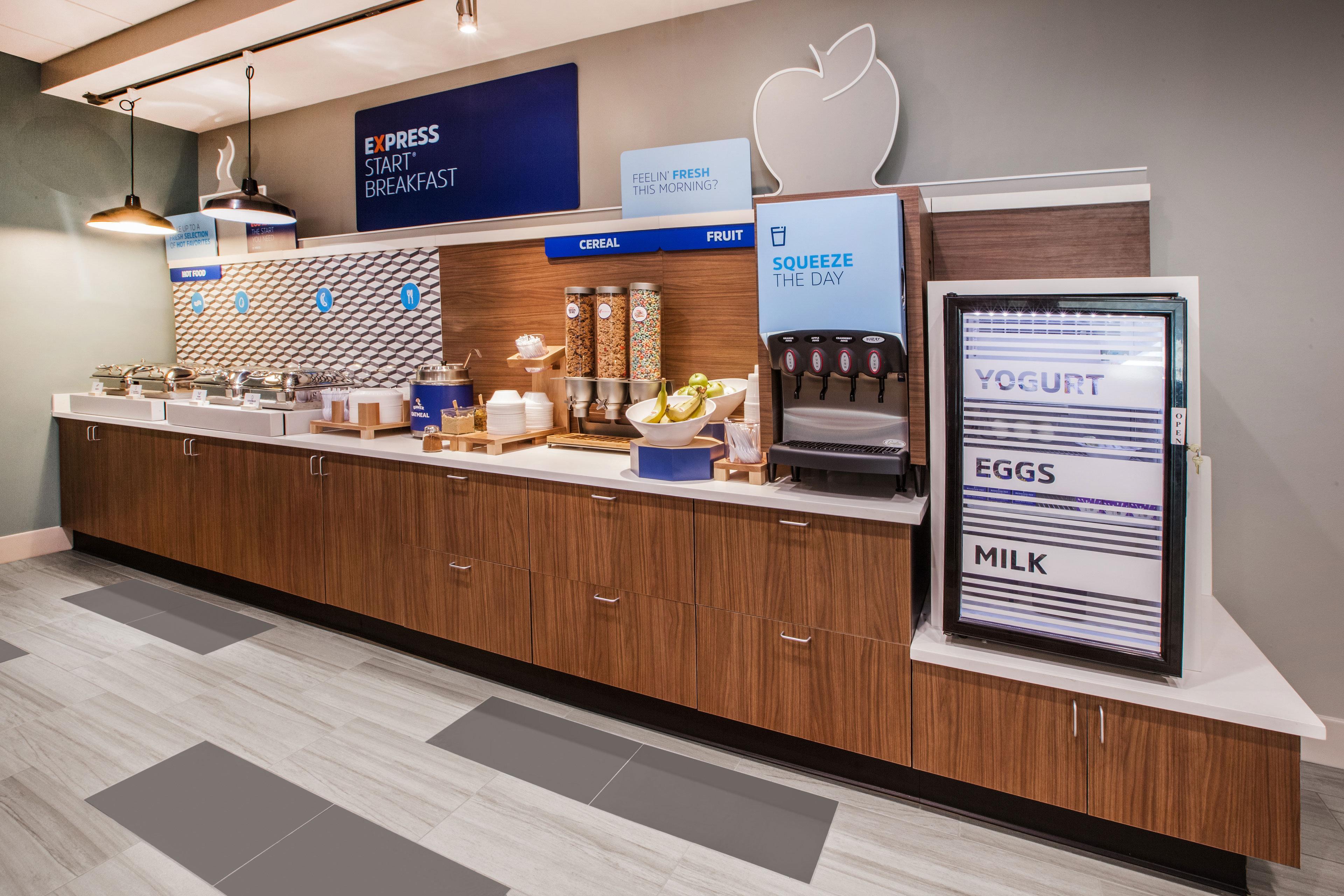 Holiday Inn Express Pembroke By Ihg Extérieur photo